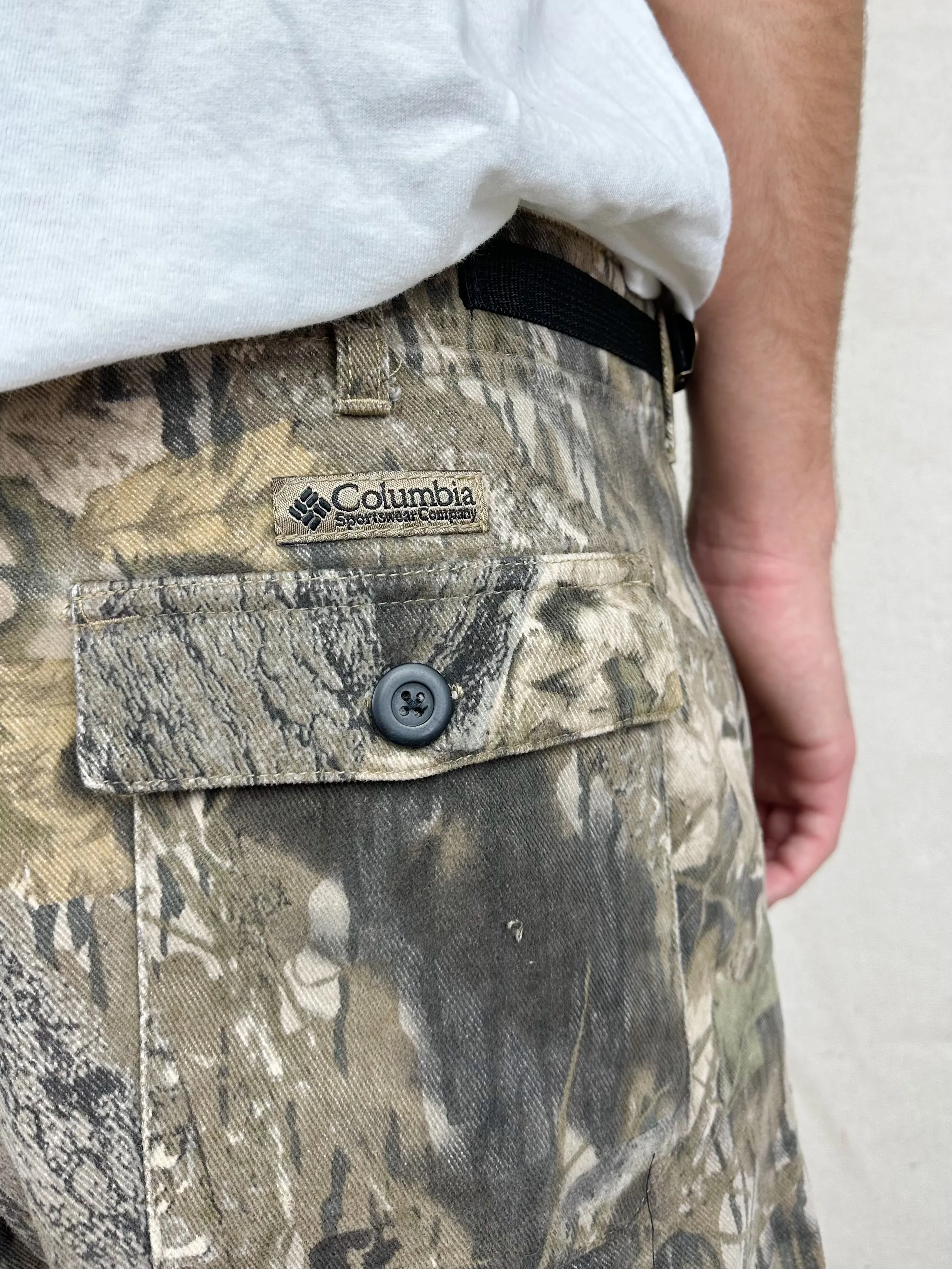 90's Columbia Realtree Camo Vintage Cargo Pants Size 34x31