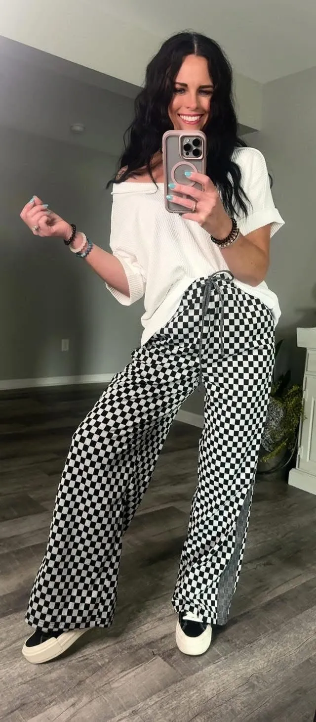 Annie Wear Drawstring Checkered Wide Leg Pants