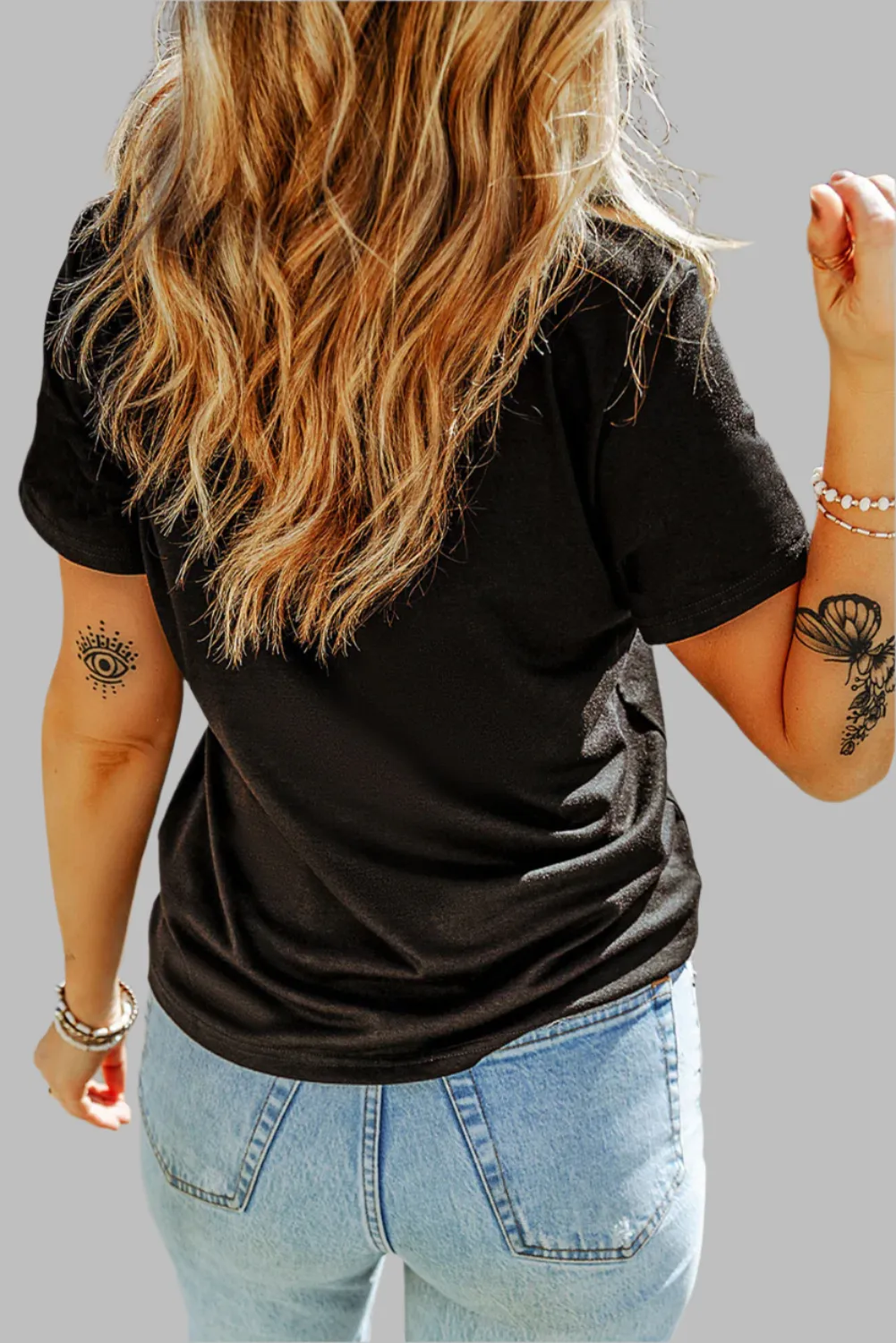 Black Rhinestone XOXO Heart Graphic Crewneck Tee