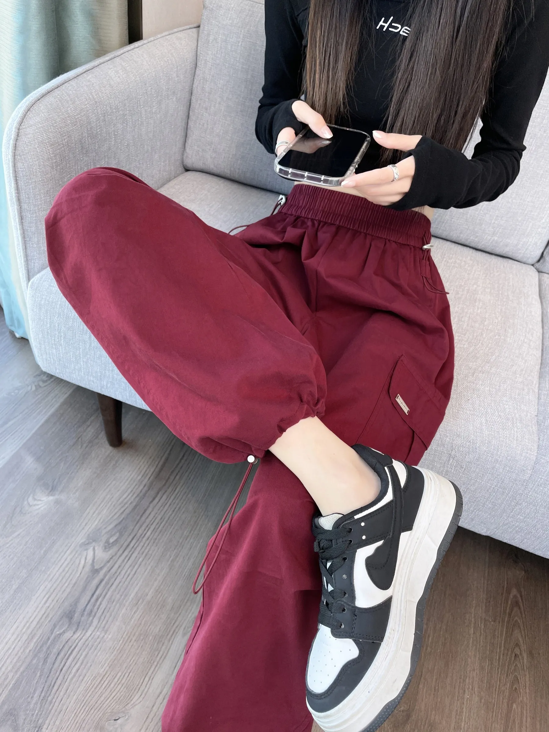 Breathable Solid Cargo Pants with Cinched Hems for Active Women