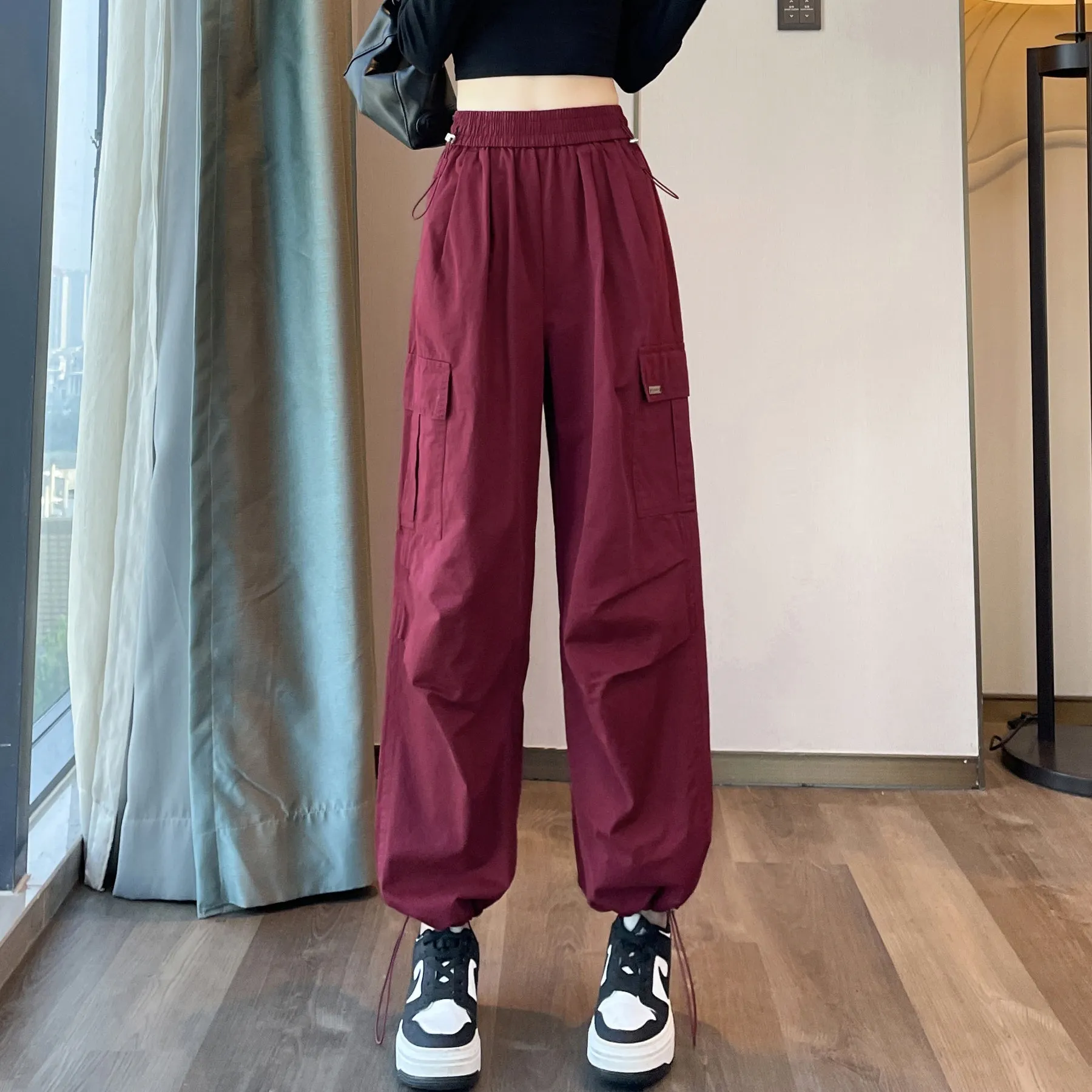 Breathable Solid Cargo Pants with Cinched Hems for Active Women