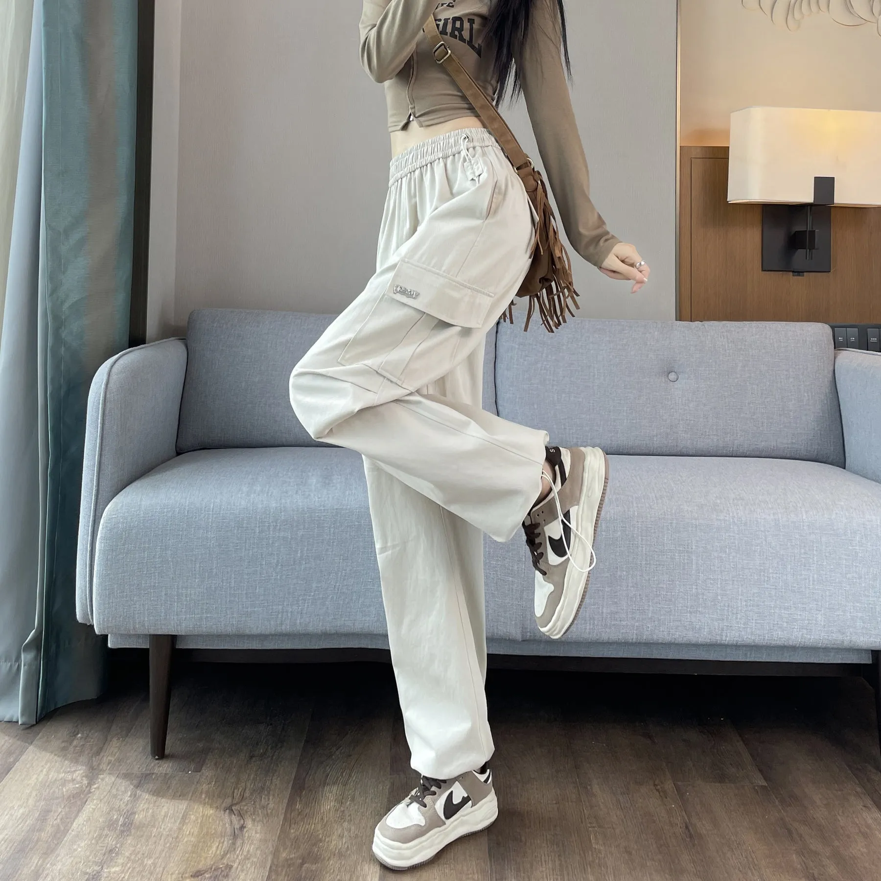Breathable Solid Cargo Pants with Cinched Hems for Active Women