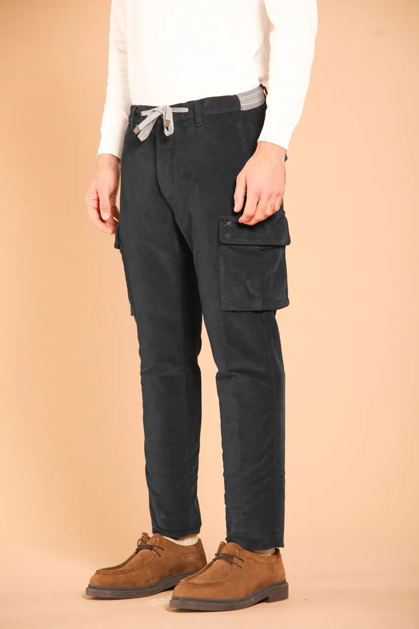 Chile Golf men's cargo pants in in plush velvet-effect carrot fit