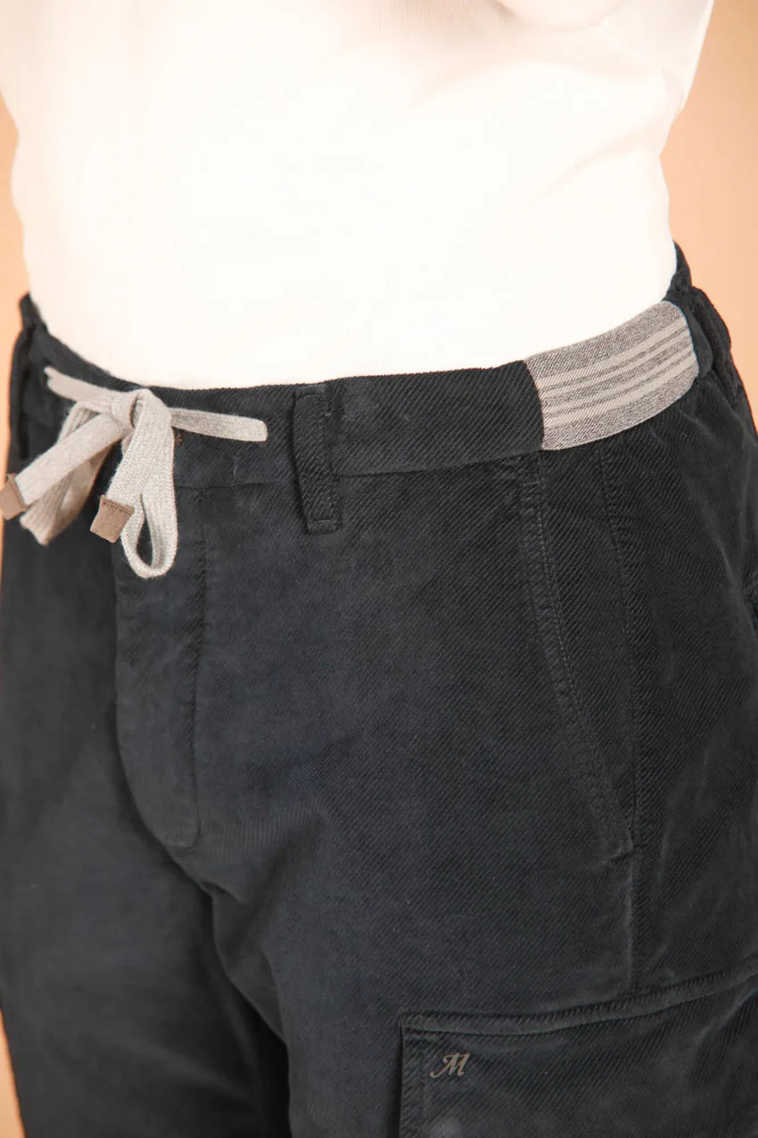 Chile Golf men's cargo pants in in plush velvet-effect carrot fit