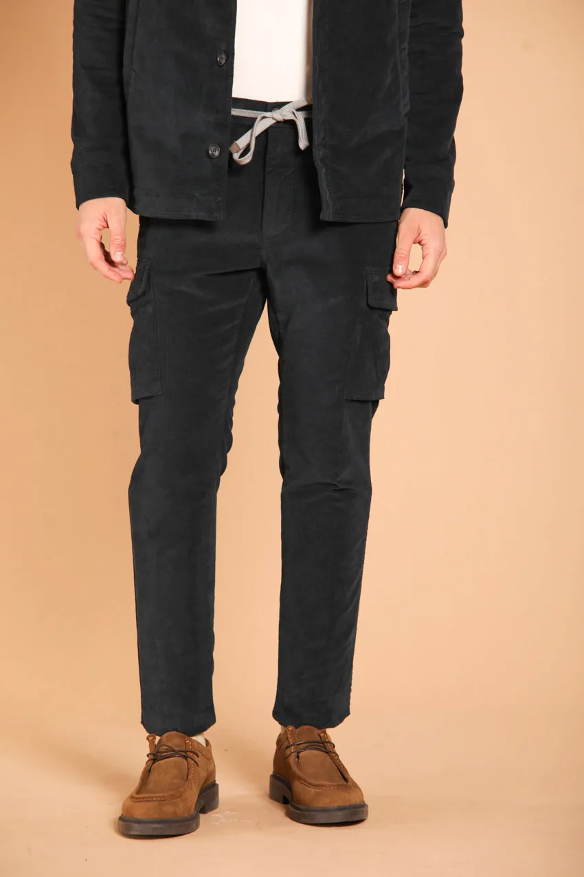 Chile Golf men's cargo pants in in plush velvet-effect carrot fit