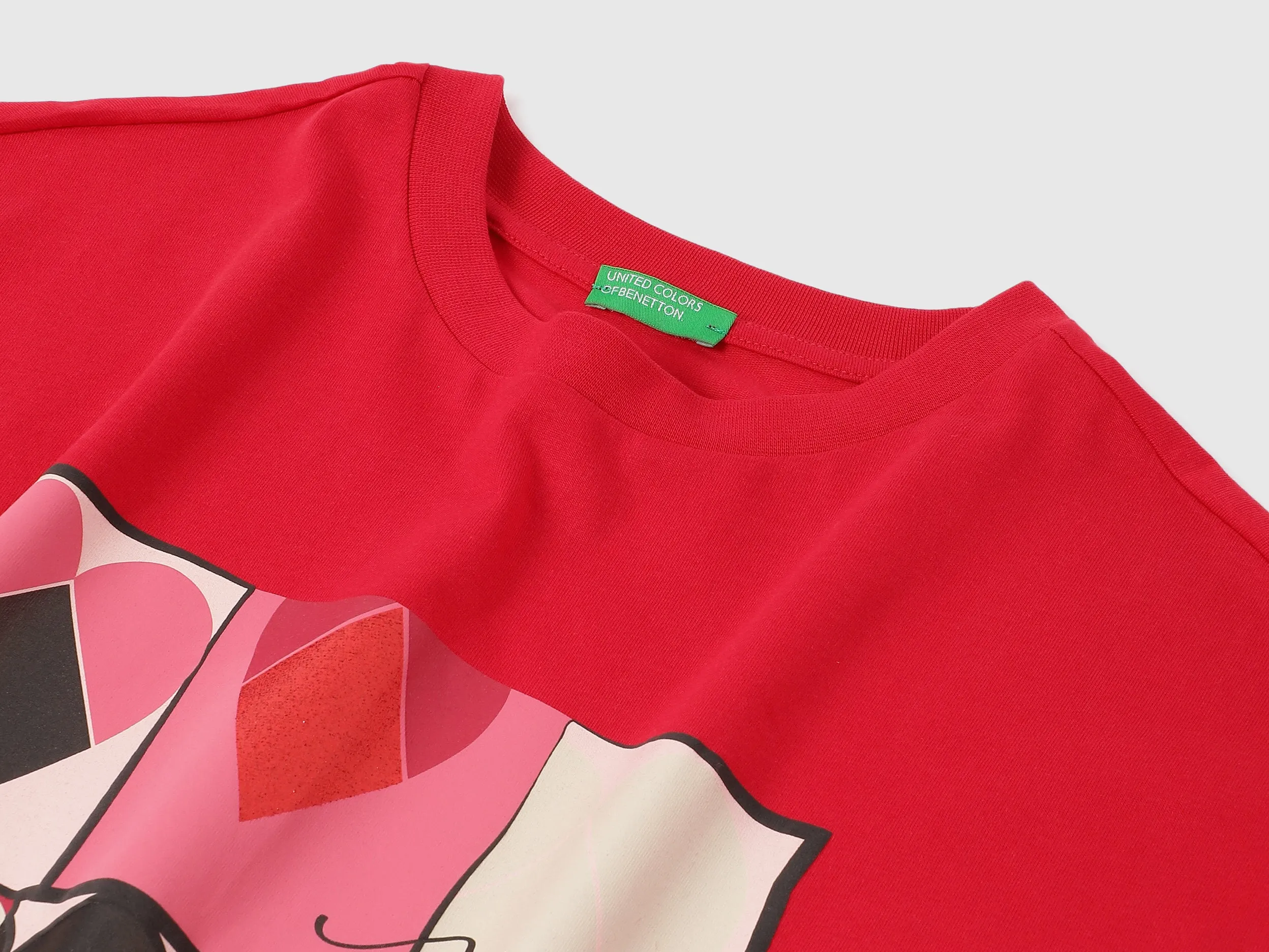 Crew Neck Graphic T-Shirt