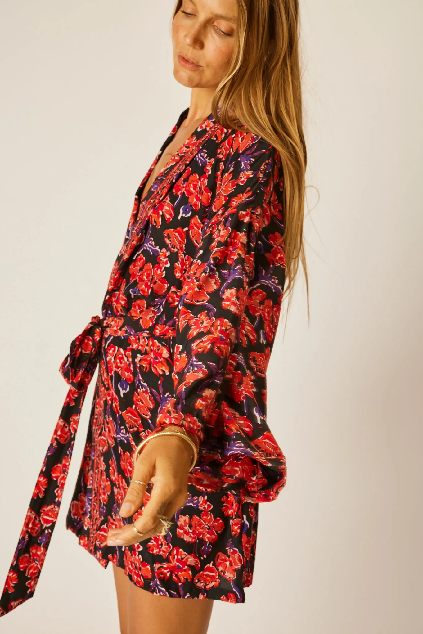 DIANE SHORT ROBE