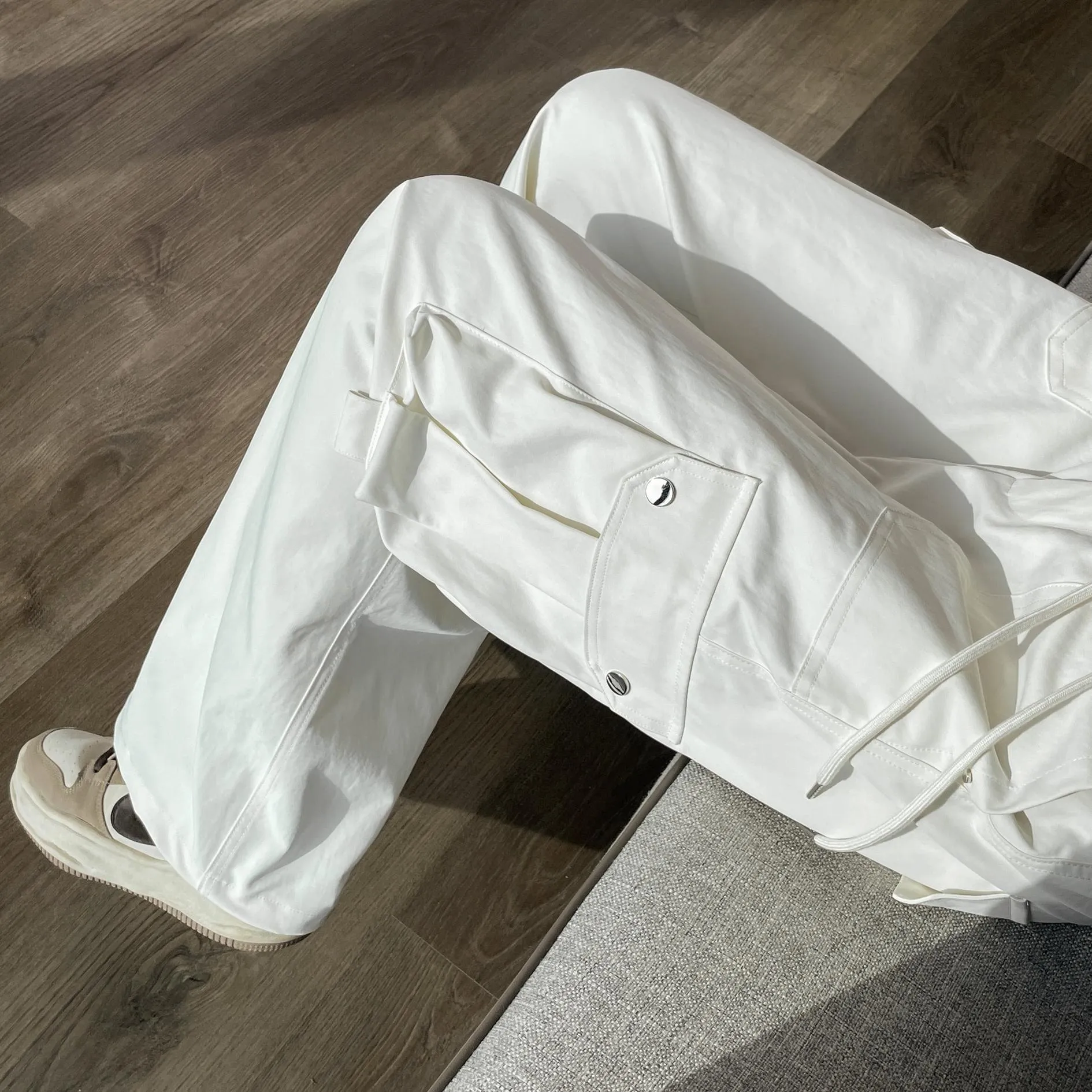 Durable Women's Cargo Pants in Solid Color with Straight Leg Design