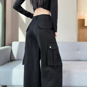 Durable Women's Cargo Pants in Solid Color with Straight Leg Design