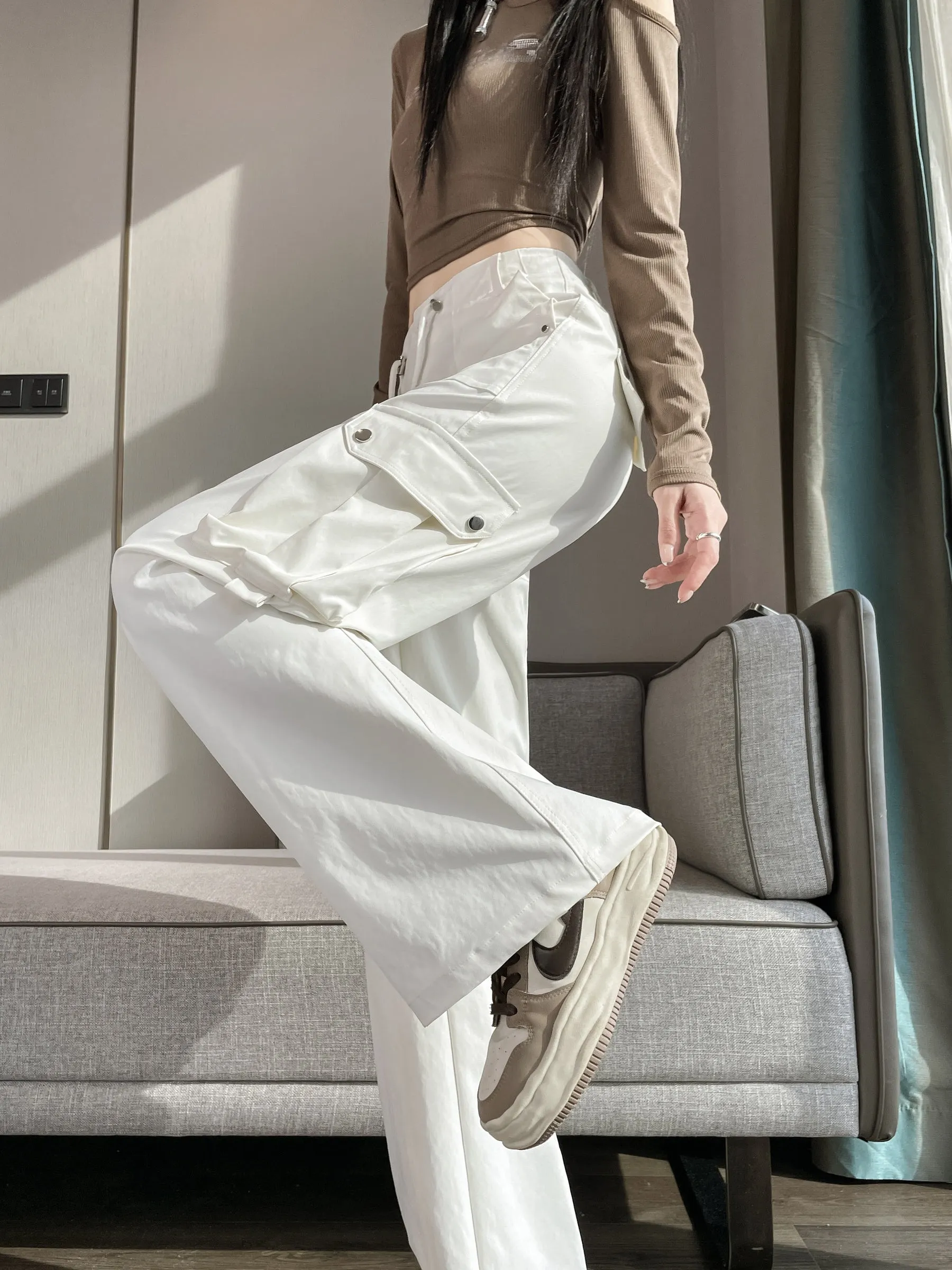 Durable Women's Cargo Pants in Solid Color with Straight Leg Design