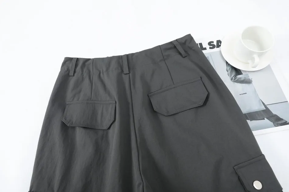 Durable Women's Cargo Pants in Solid Color with Straight Leg Design