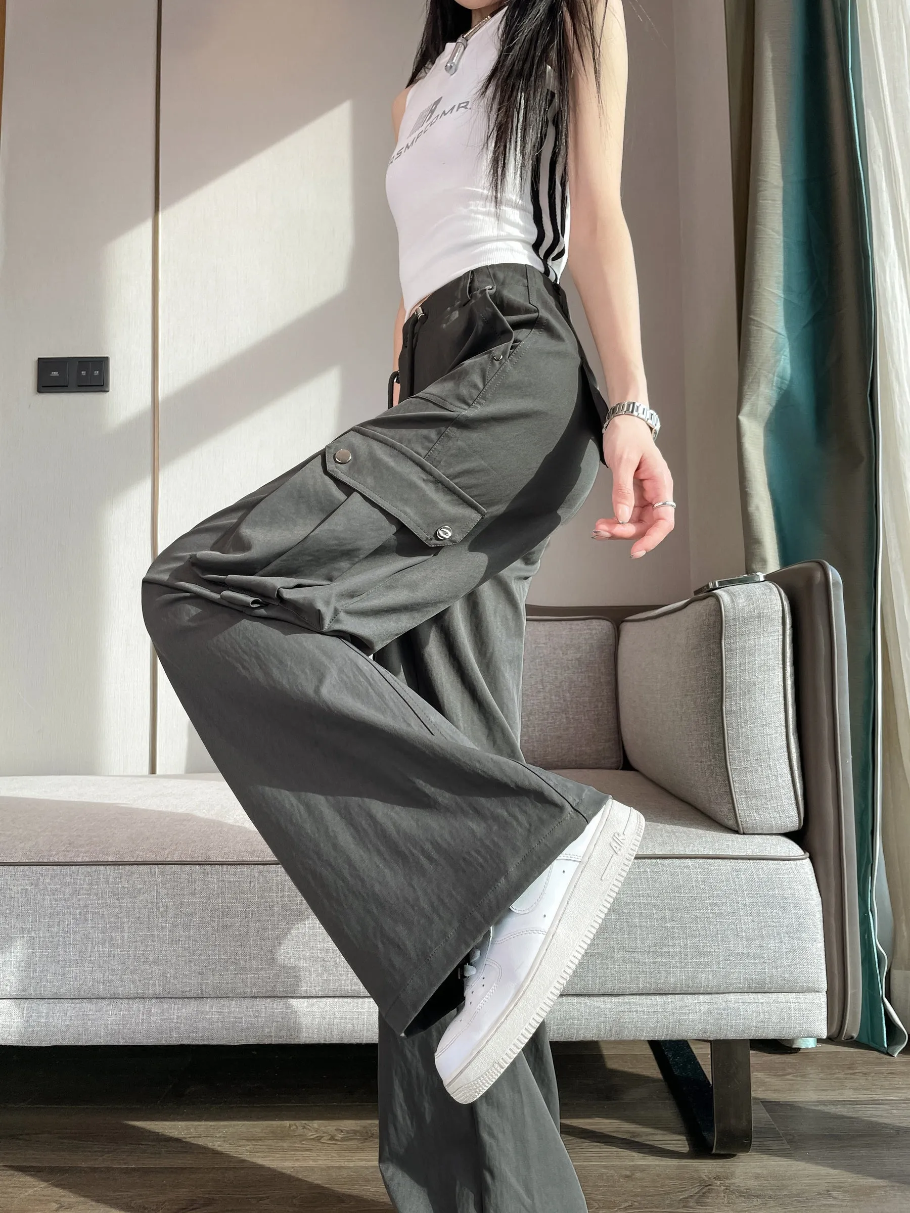 Durable Women's Cargo Pants in Solid Color with Straight Leg Design