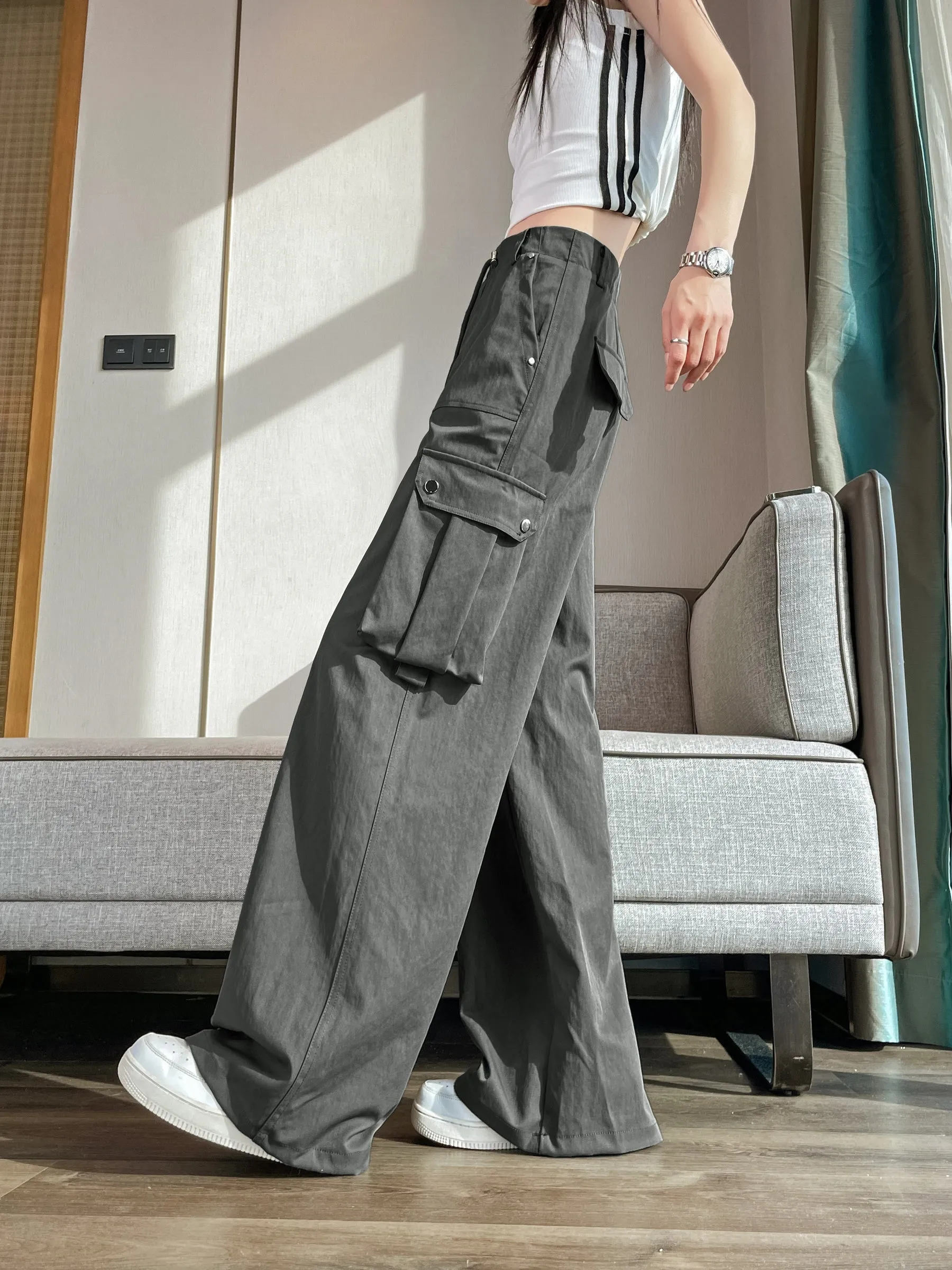 Durable Women's Cargo Pants in Solid Color with Straight Leg Design