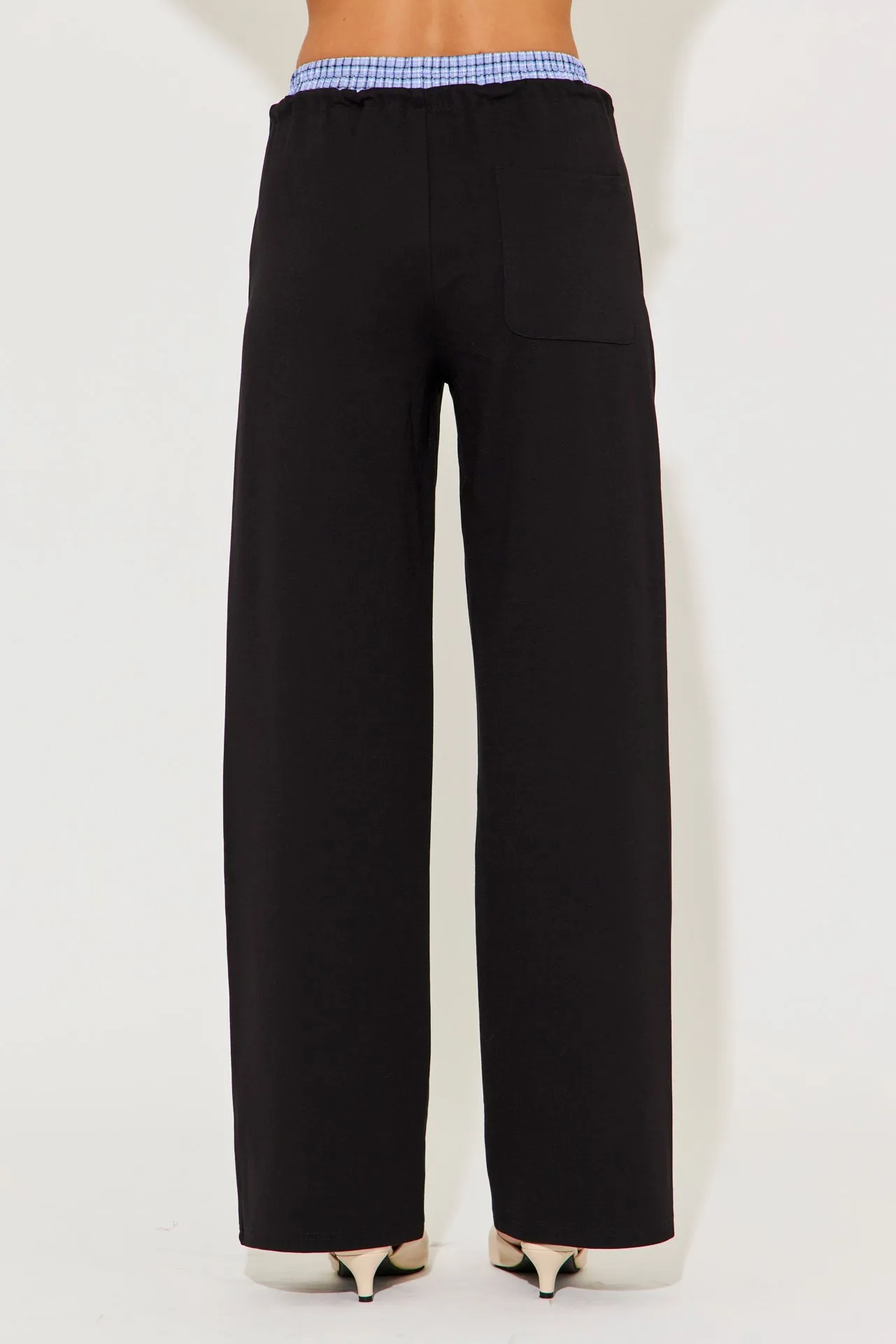 Gwen Pituck Detail Pants With Draw String