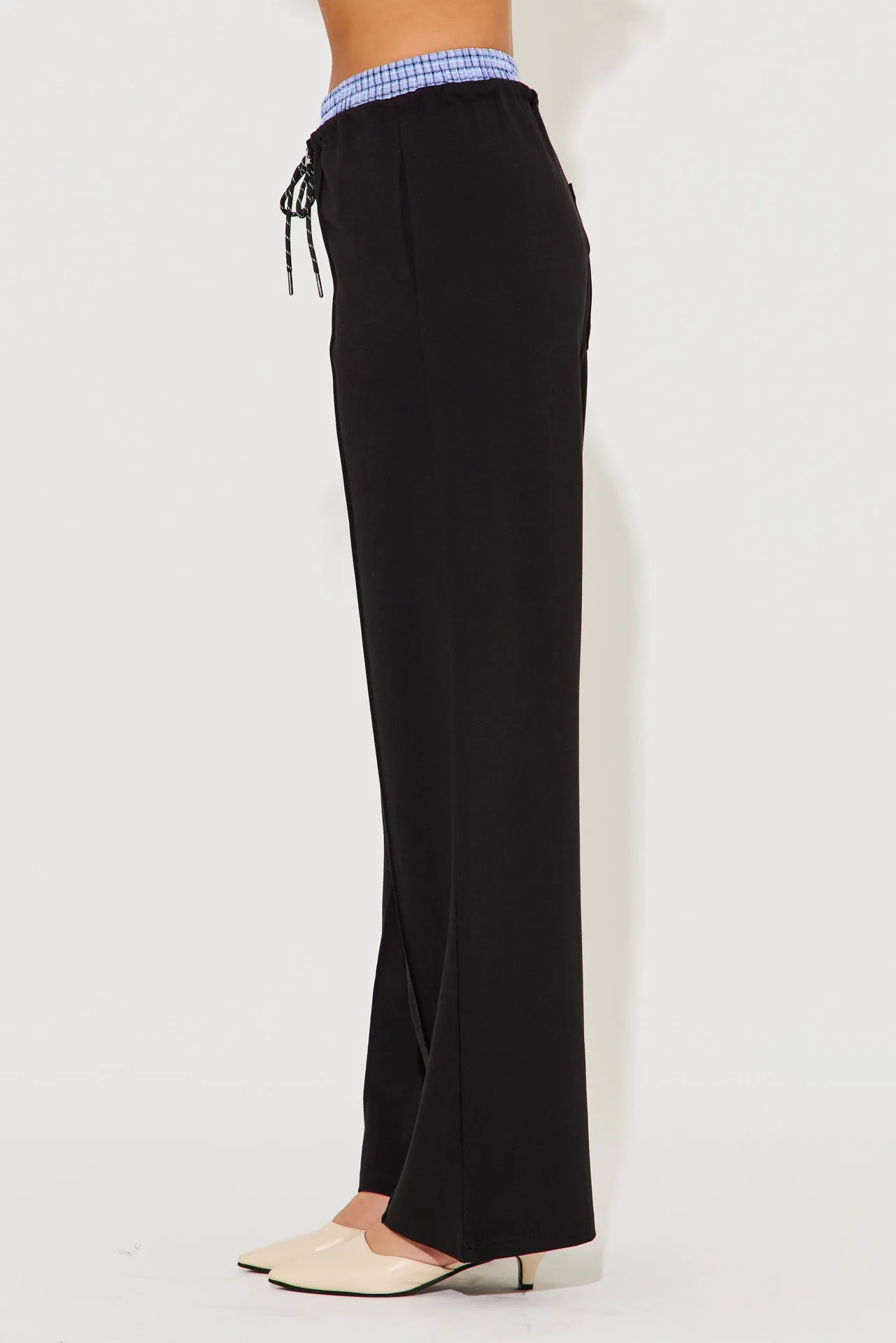 Gwen Pituck Detail Pants With Draw String