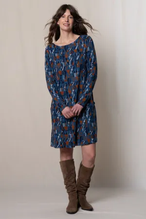 Helen Knee-Length Shift Dress