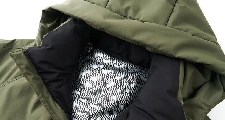 High-Quality Waterproof Puffer Jacket with Label Detailing
