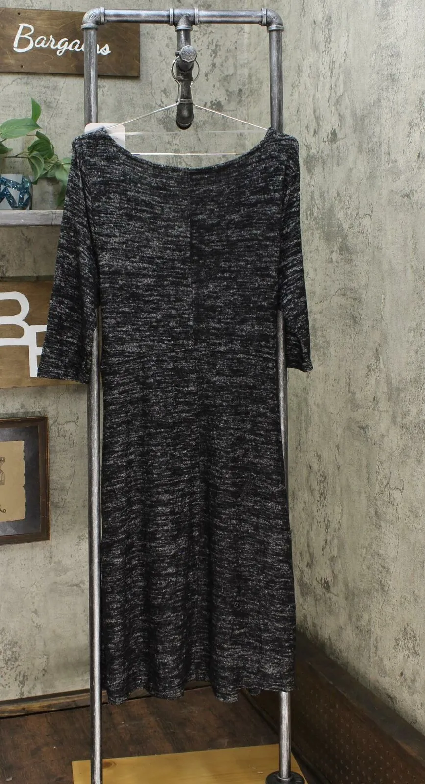 Isabel Maternity by Ingrid & Isabel 3/4 Sleeve Cozy Tie Front Dress