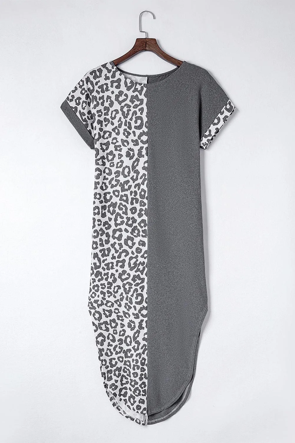 Leopard Print T-shirt Dress with Short Sleeves and Slits