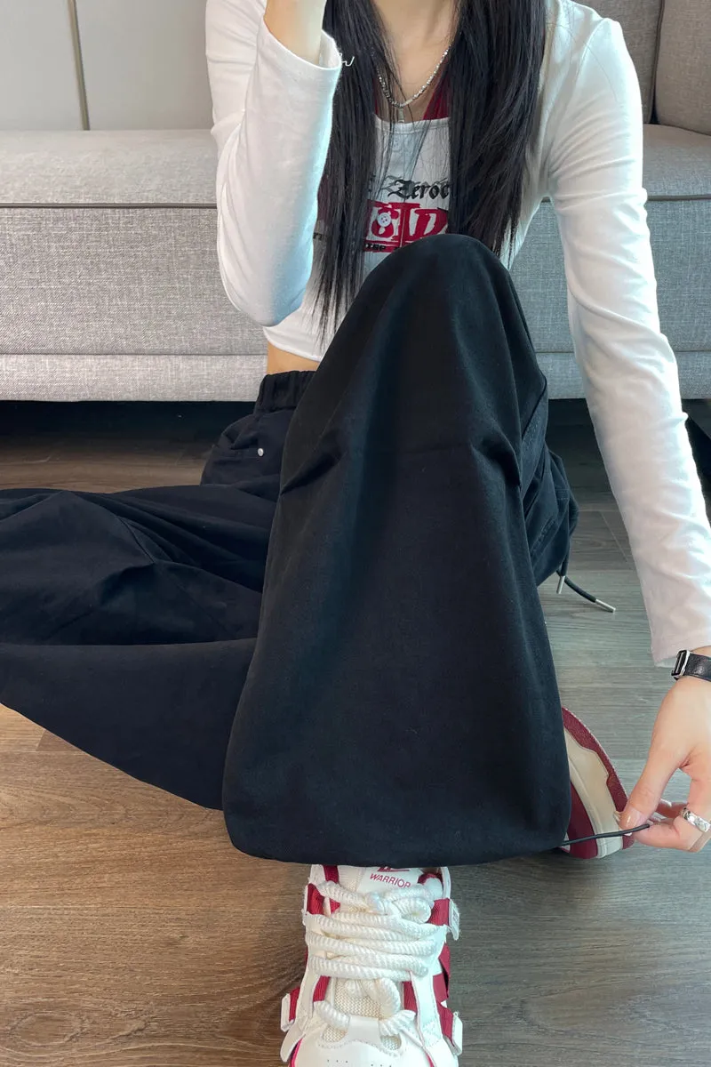 Lightweight Wide Leg Cargo Pant for Women with Drawstring Cuffs