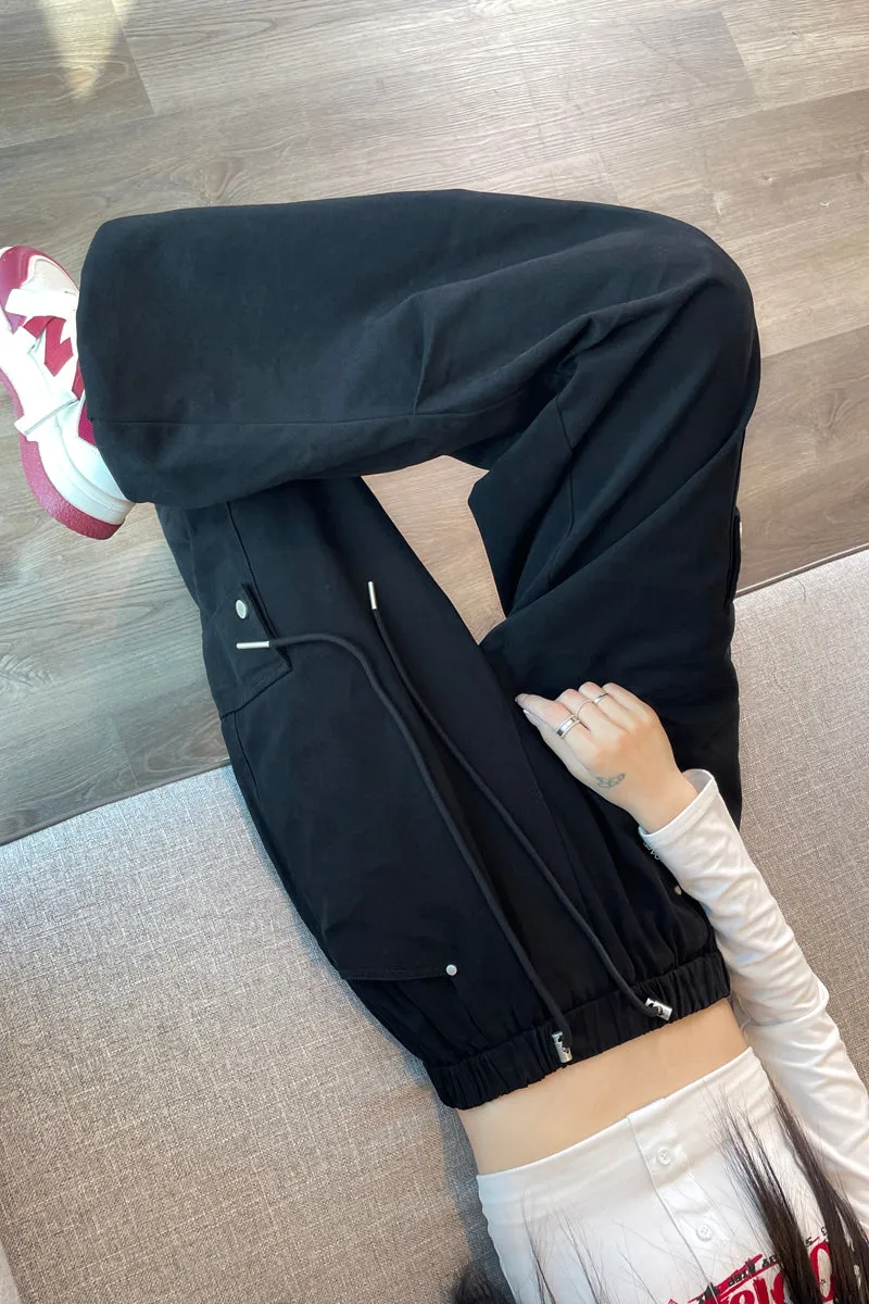 Lightweight Wide Leg Cargo Pant for Women with Drawstring Cuffs