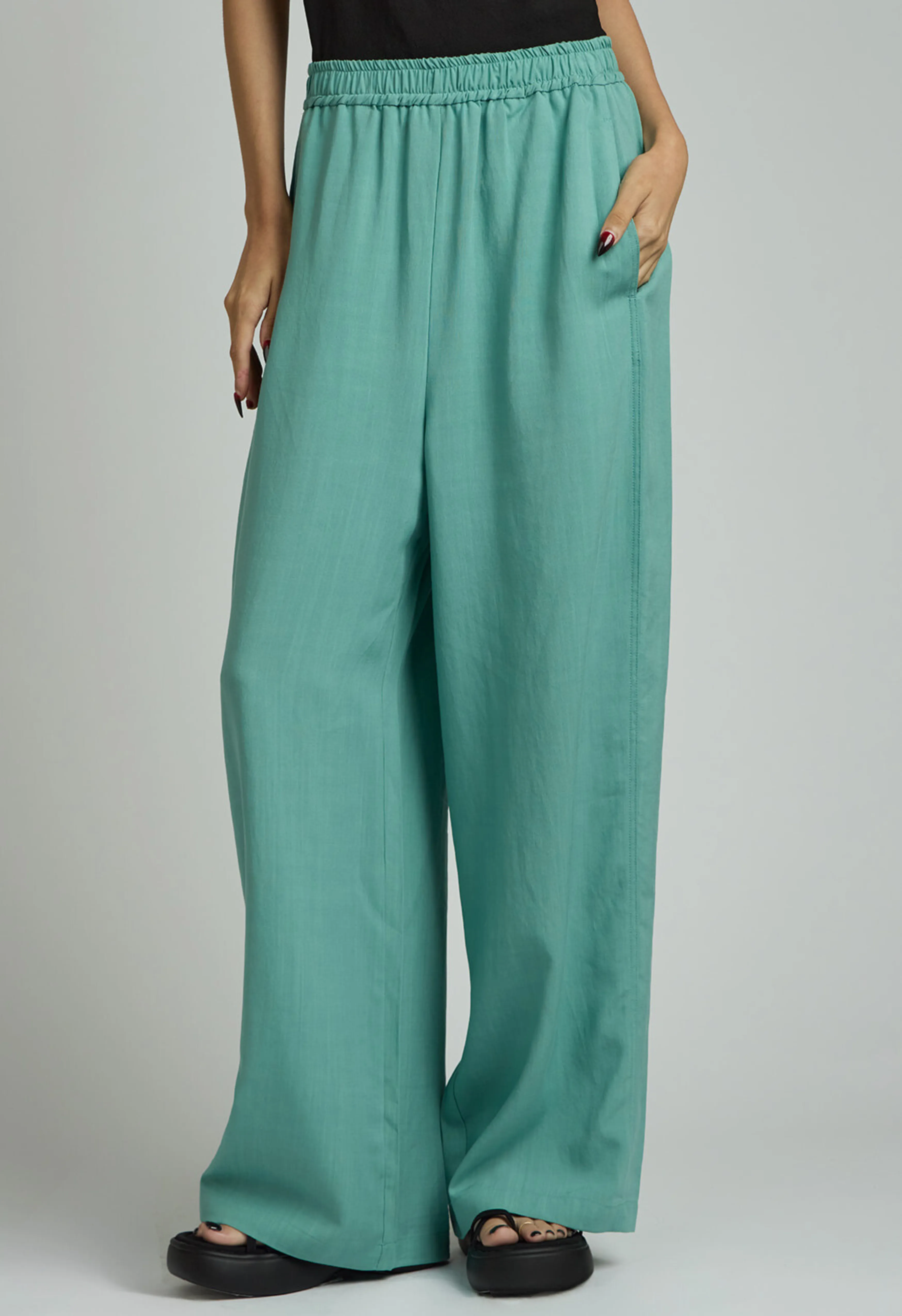 Mirca Pants In Green