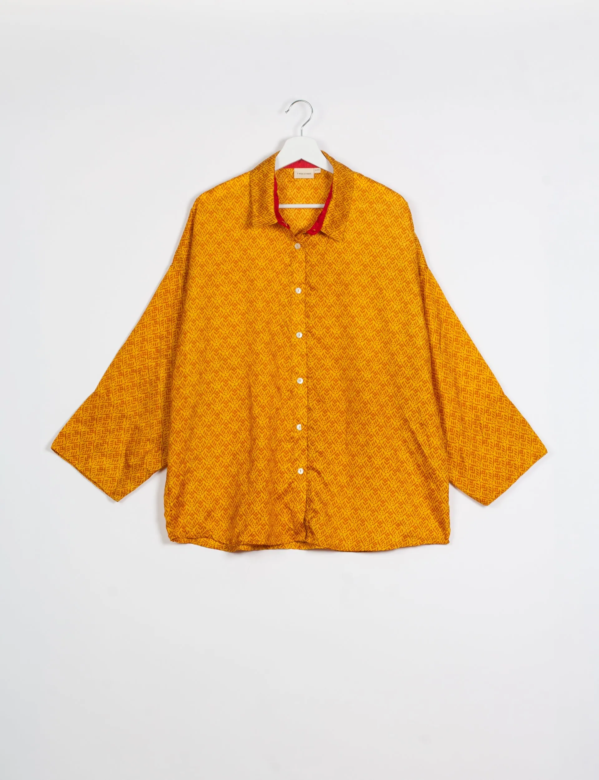 OVERSIZED SHIRT