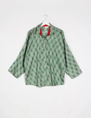 OVERSIZED SHIRT