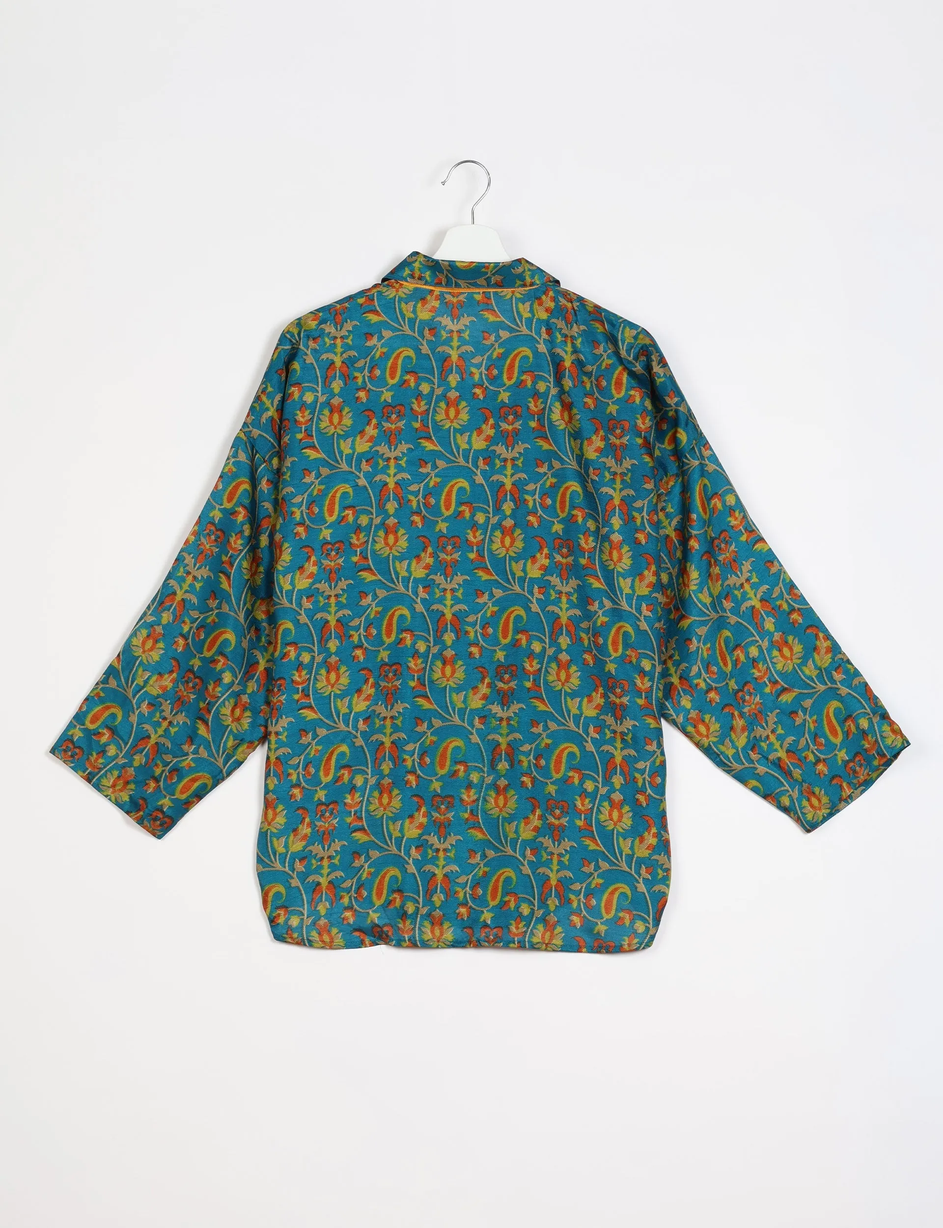 OVERSIZED SHIRT