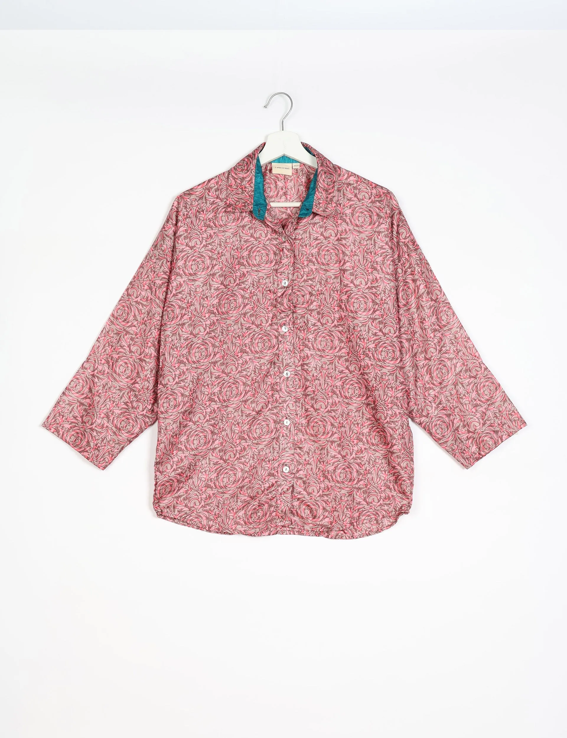 OVERSIZED SHIRT