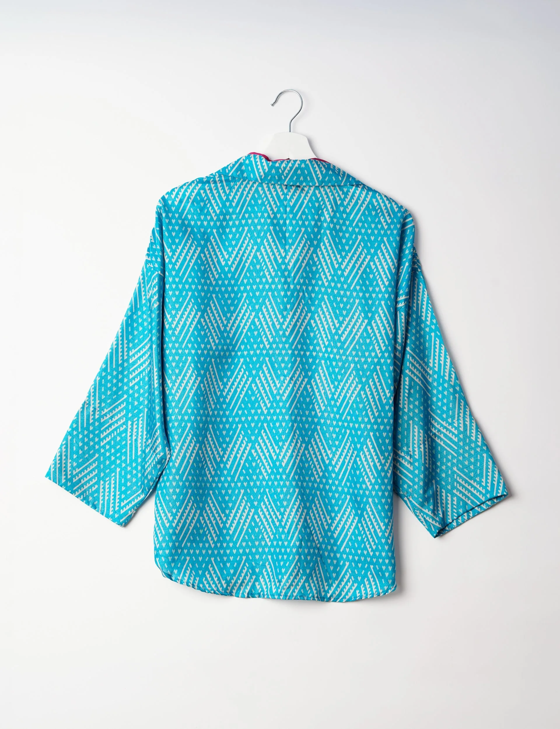 OVERSIZED SHIRT