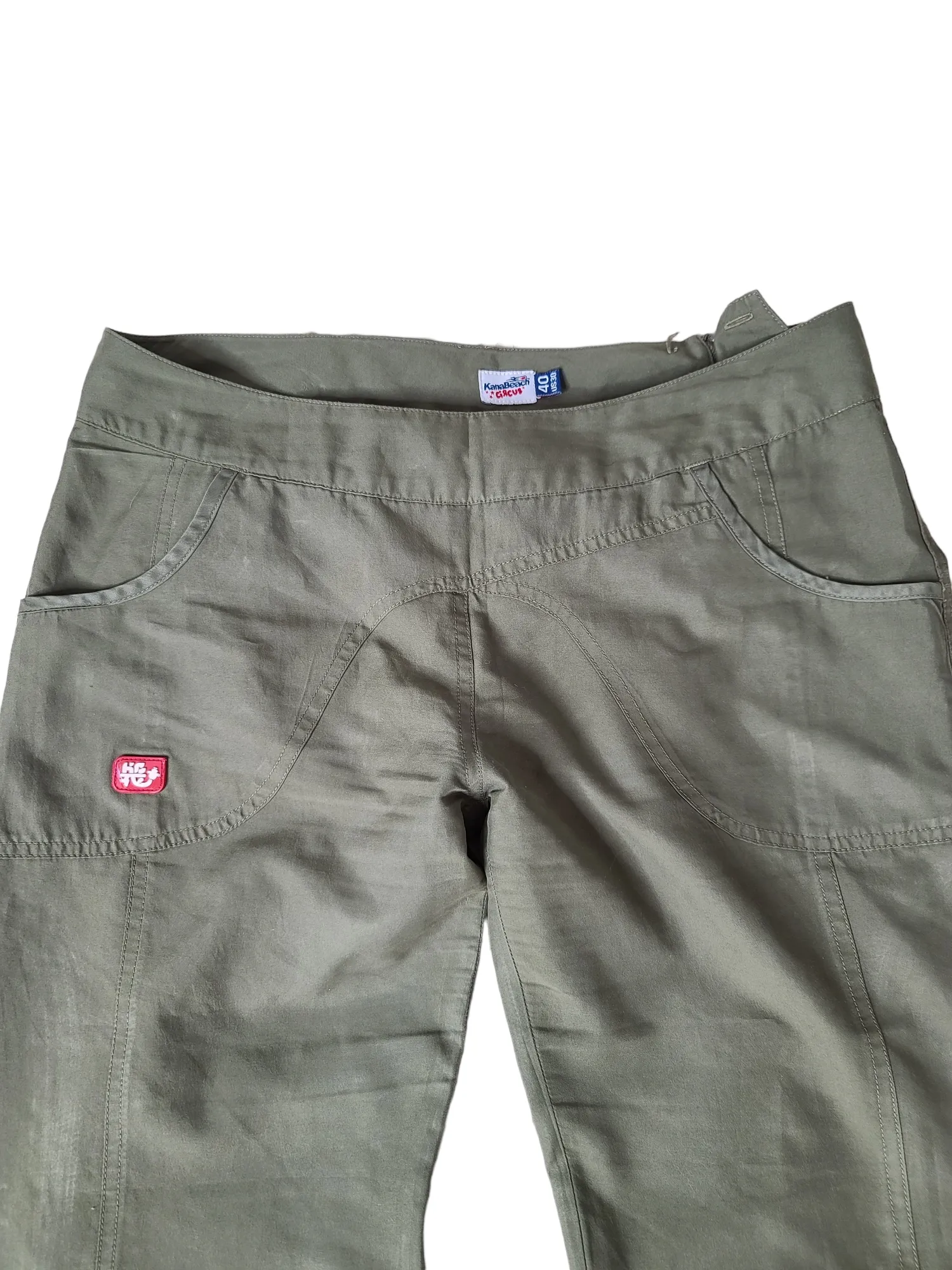 Pantacourt parachute gorpcore