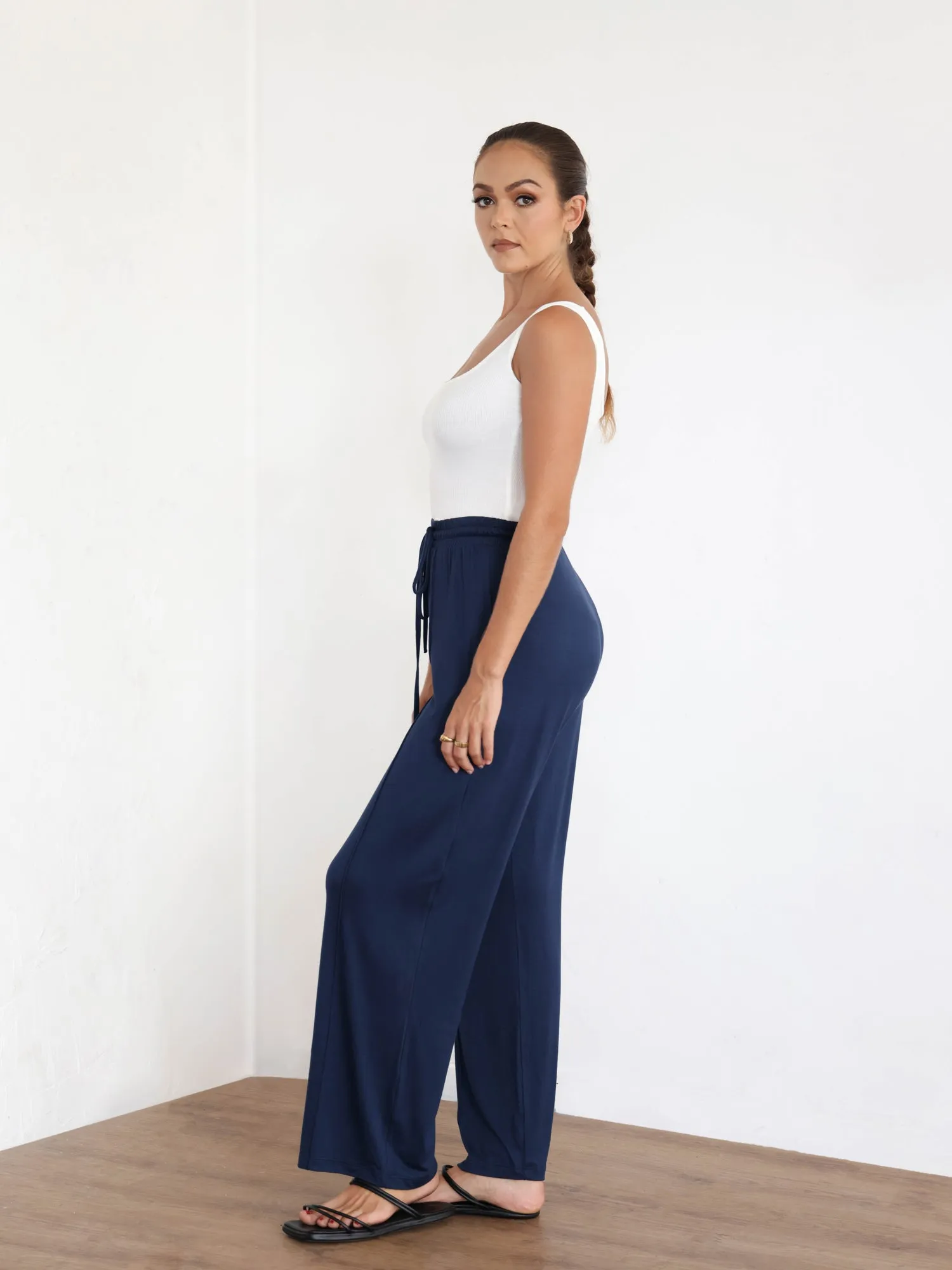 Pin Tuck Detailed Drawstring Pant