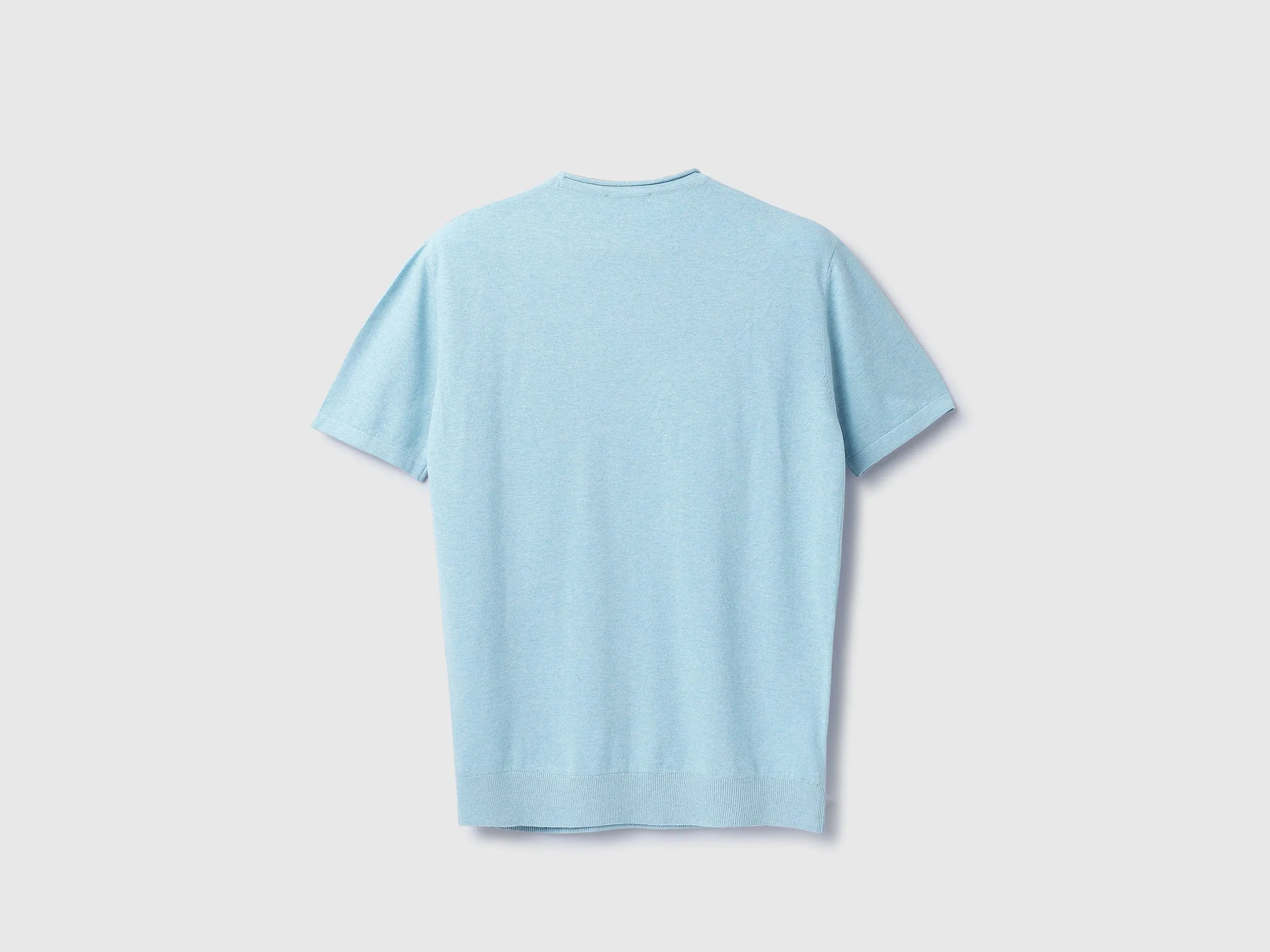 Regular Fit Round Neck Solid T-Shirt