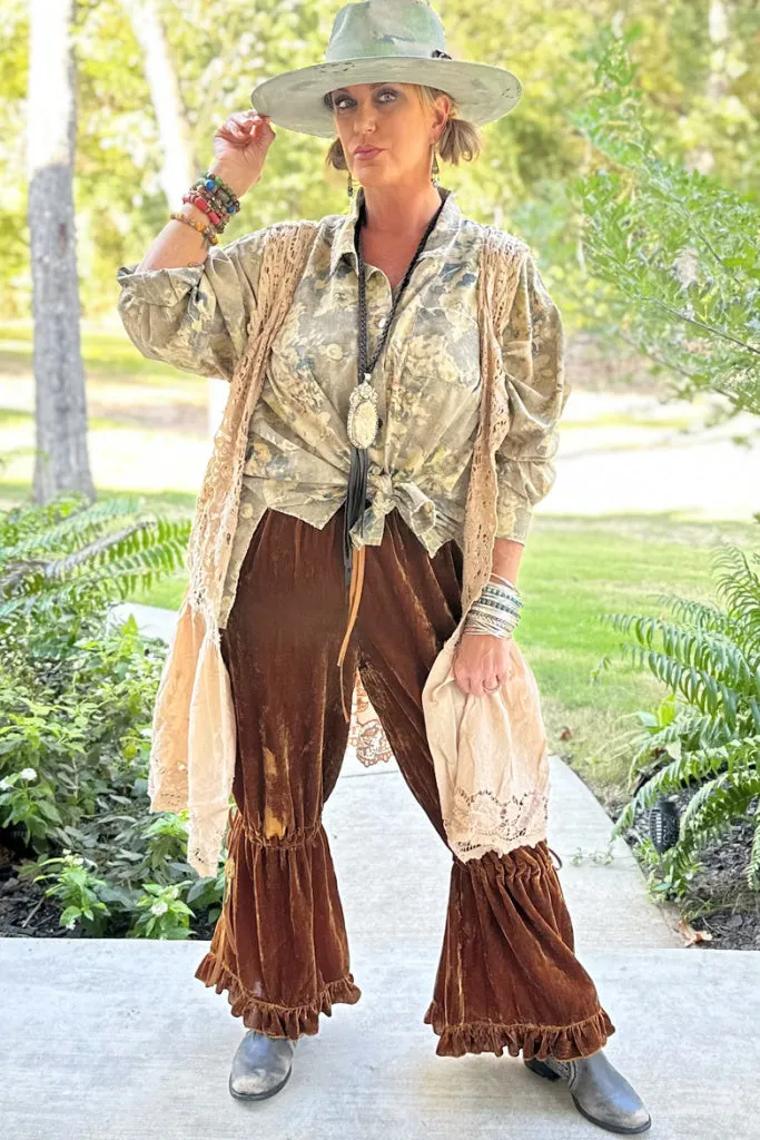 Ruffle It Up Velvet Pants - Golden