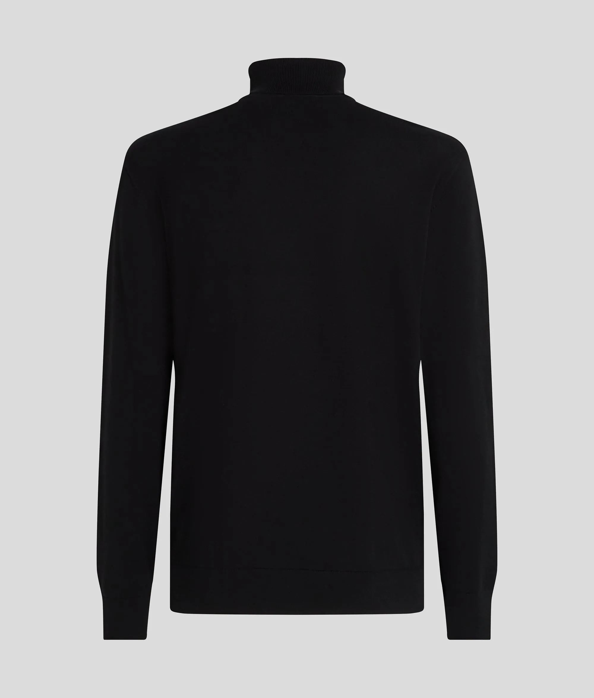 SIGNATURE TURTLE NECK KNIT