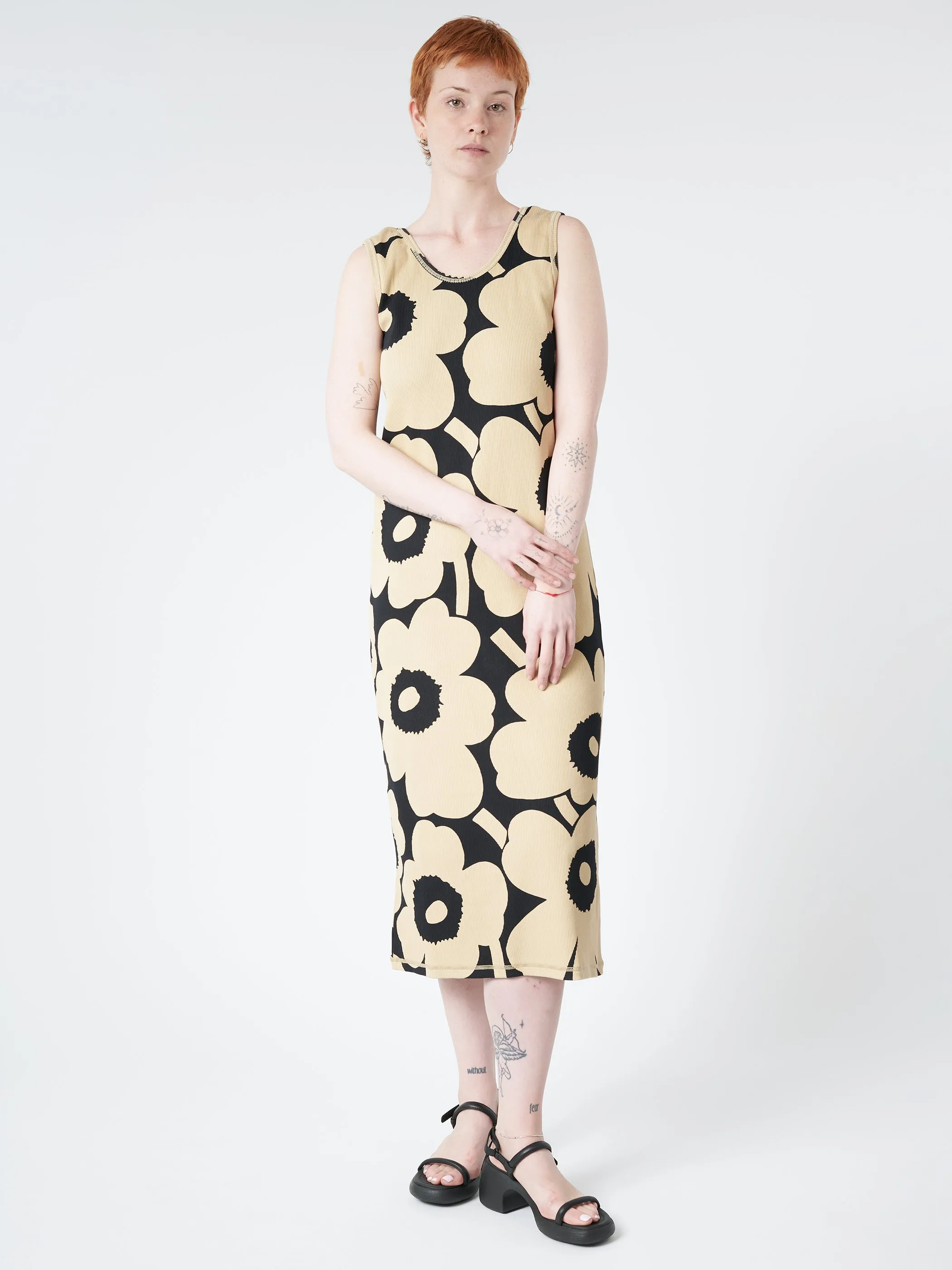 Simpukka Unikko Dress