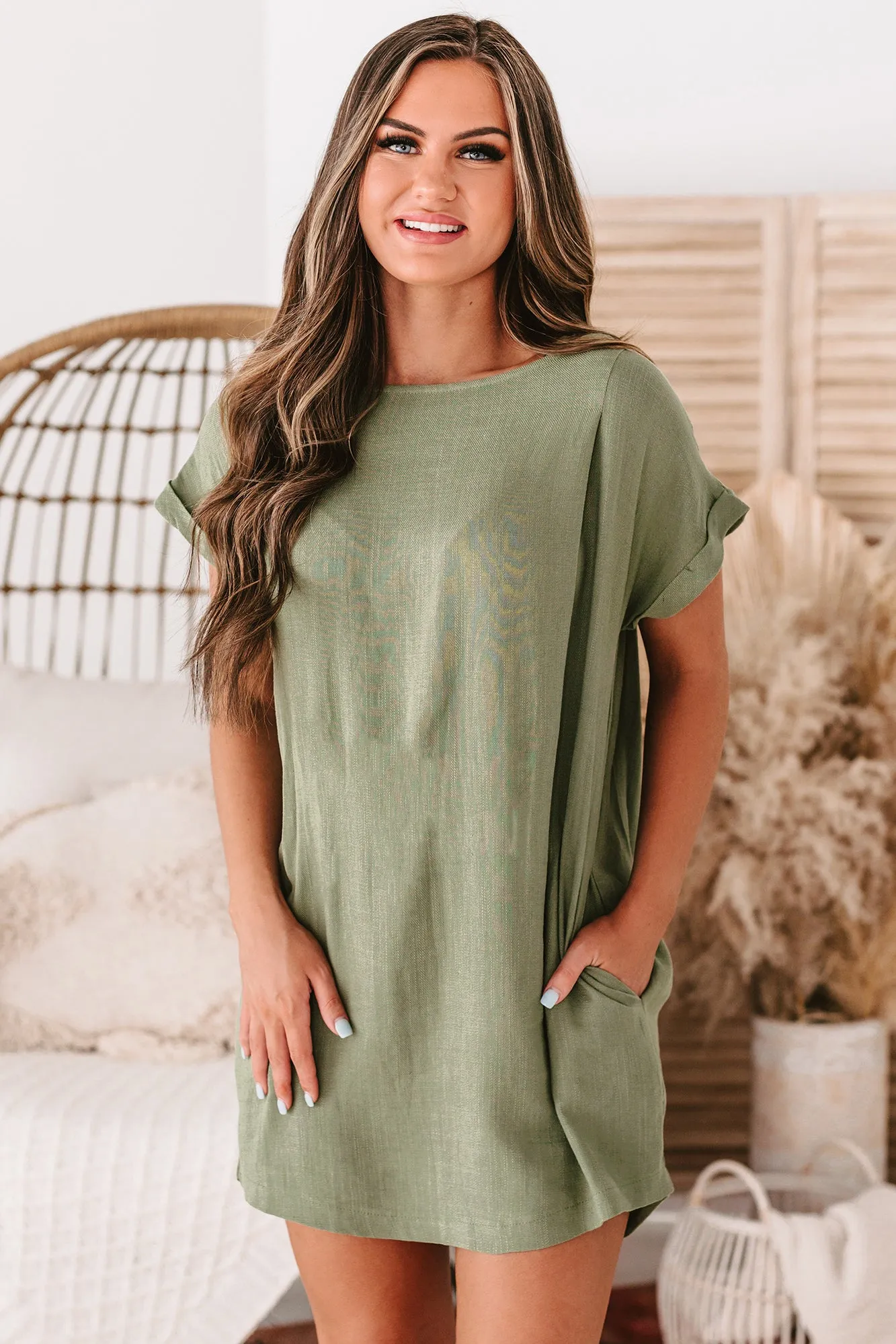 Soft Smiles Short Sleeve Shift Dress (Olive)