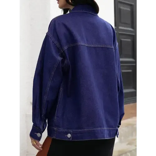 Timeless Buttoned Denim Jacket