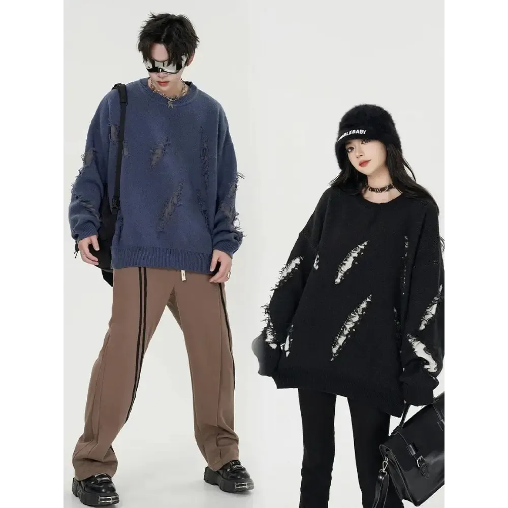 Unisex Grunge Sweater with Distressed Contrast Colors Design