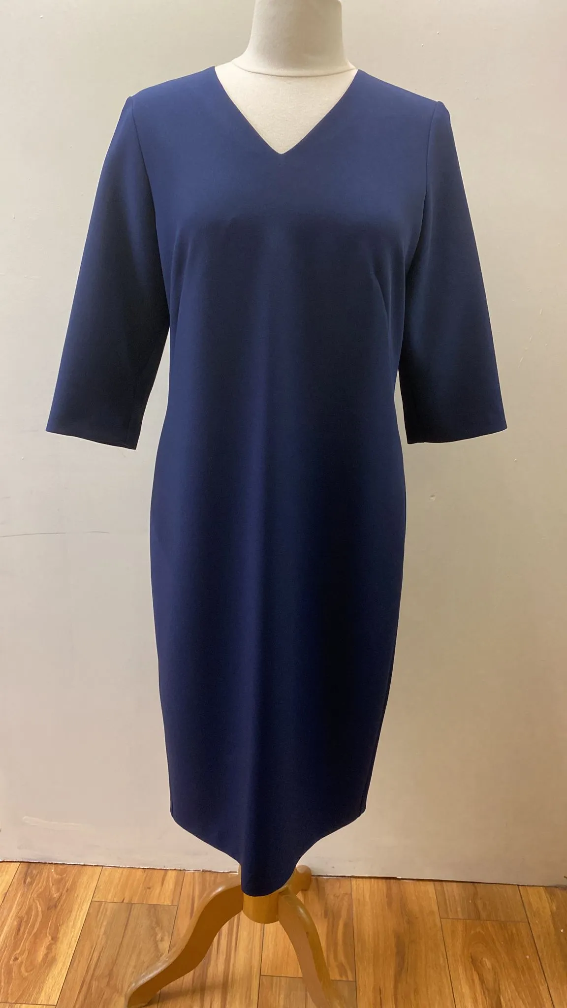 V3602 Via Veneto Plain Navy Shift Dress