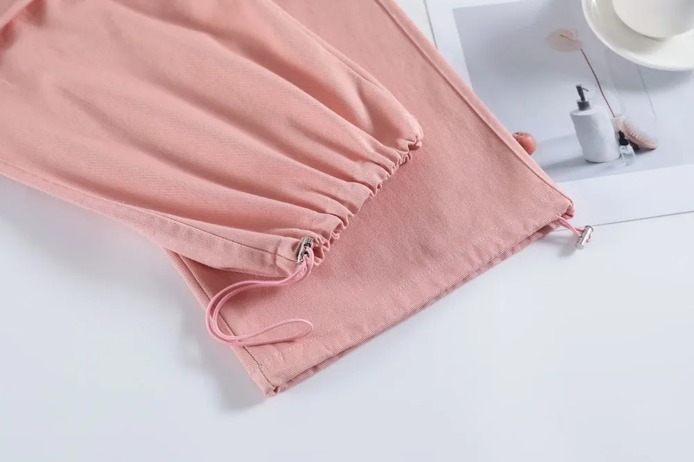 Washed Cotton Cargo Pants for Women Featuring Pleated Details and Patchwork Design