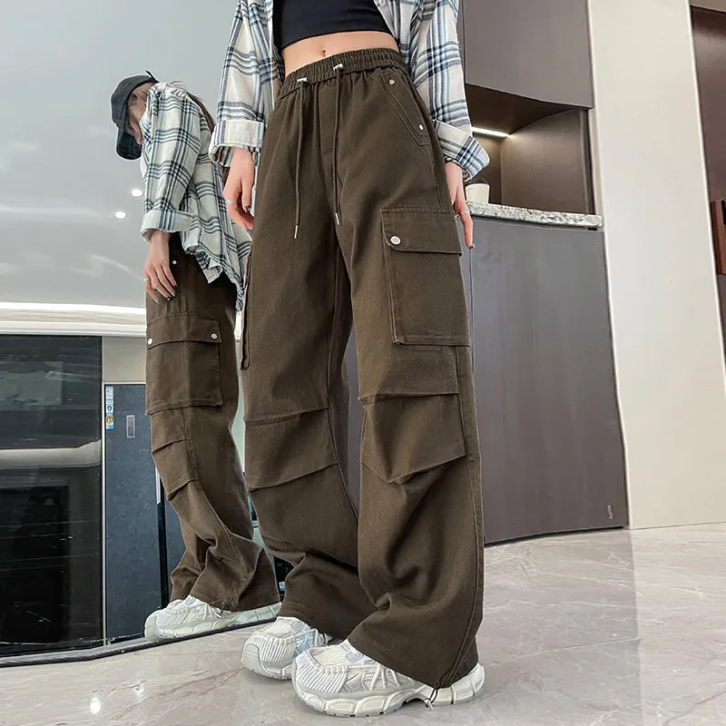 Washed Cotton Cargo Pants for Women Featuring Pleated Details and Patchwork Design