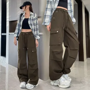Washed Cotton Cargo Pants for Women Featuring Pleated Details and Patchwork Design