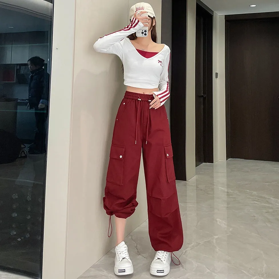 Washed Cotton Cargo Pants for Women Featuring Pleated Details and Patchwork Design