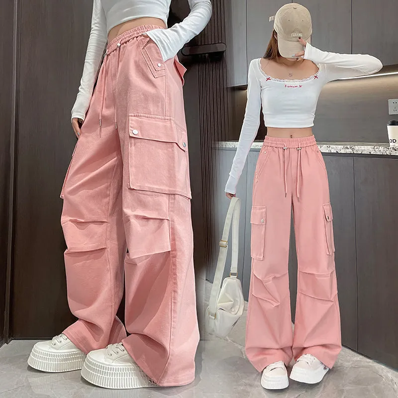 Washed Cotton Cargo Pants for Women Featuring Pleated Details and Patchwork Design