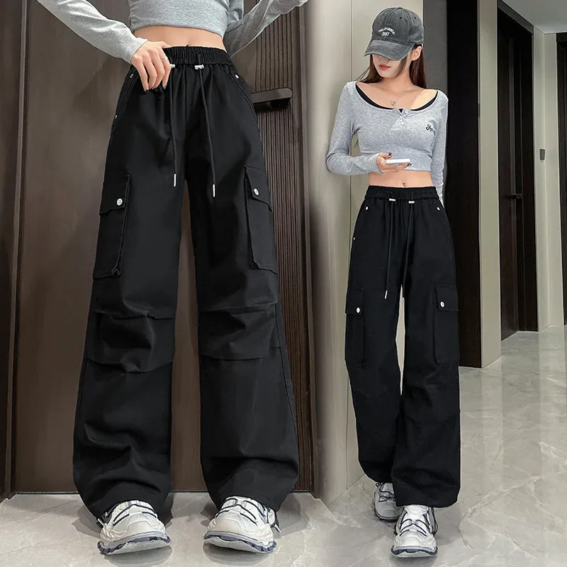 Washed Cotton Cargo Pants for Women Featuring Pleated Details and Patchwork Design