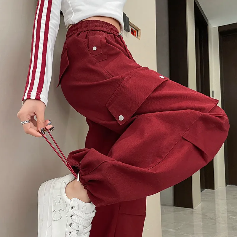 Washed Cotton Cargo Pants for Women Featuring Pleated Details and Patchwork Design