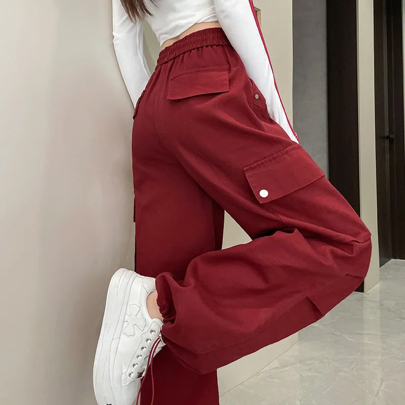 Washed Cotton Cargo Pants for Women Featuring Pleated Details and Patchwork Design