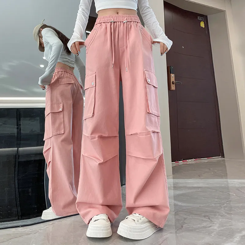 Washed Cotton Cargo Pants for Women Featuring Pleated Details and Patchwork Design